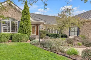 6201 S Potomac Way, Centennial, CO 80111 - Photo 2