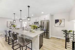 2890 S Golden Way, Denver, CO 80227 - Photo 6