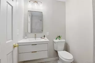 1060 S Parker Road, Denver, CO 80231 - Photo 16