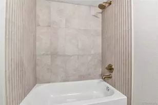 1060 S Parker Road, Denver, CO 80231 - Photo 22