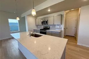 798 N Bently St, Watkins, CO 80137 - Photo 4