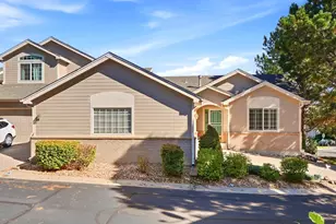 9639 Brentwood Way, Broomfield, CO 80021 - Photo 2