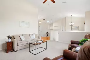 9639 Brentwood Way, Broomfield, CO 80021 - Photo 8