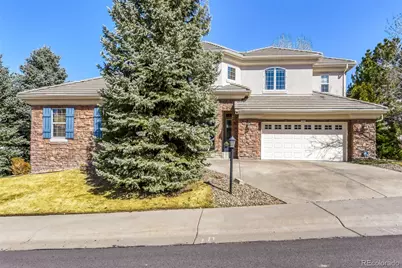 7317 S Valdai Circle, Aurora, CO 80016 - Photo 2