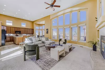 7317 S Valdai Circle, Aurora, CO 80016 - Photo 8