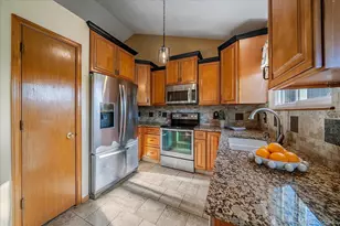 4023 E 133rd Cir, Thornton, CO 80241 - Photo 8