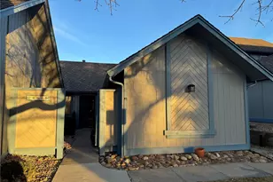 2448 S Victor St, Aurora, CO 80014 - Photo 2