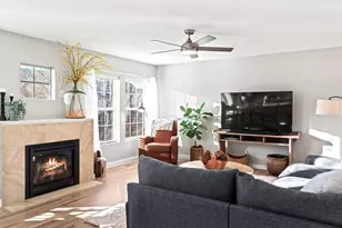 2230 Valentia St, Denver, CO 80238 - Photo 6