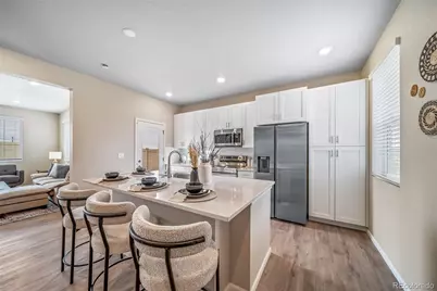 10155 Scranton Court, Commerce City, CO 80022 - Photo 6