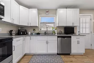 1604 Garwood Dr, Pueblo, CO 81005 - Photo 8