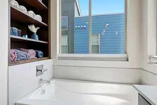 8431 E 33rd Ave, Denver, CO 80238 - Photo 24