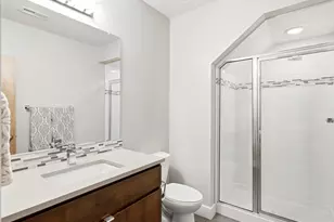 8431 E 33rd Ave, Denver, CO 80238 - Photo 34