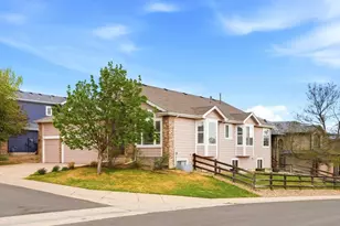 9729 Hummingbird Pl, Littleton, CO 80125 - Photo 2