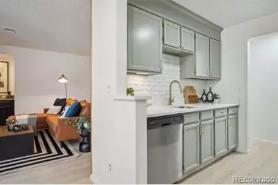 10920 W Florida Avenue #415, Lakewood, CO 80232 - Photo 8