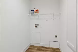 9400 Elm Ct, Denver, CO 80260 - Photo 10