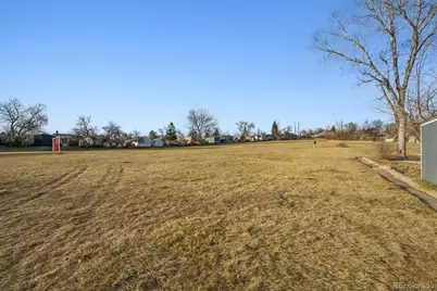 9400 Elm Court, Denver, CO 80260 - Photo 18