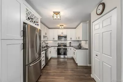 625 S Alton Way #10B, Denver, CO 80247 - Photo 2