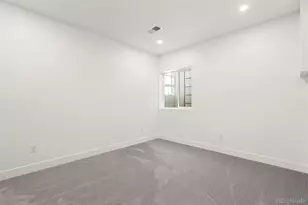 3240 N Franklin St, Denver, CO 80205 - Photo 36