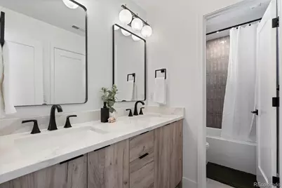 3240 N Franklin Street, Denver, CO 80205 - Photo 26