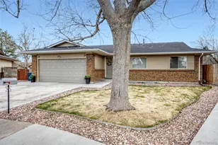 2682 S Quintero Way, Aurora, CO 80013 - Photo 2