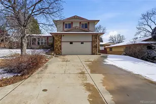 12 Baylor Dr, Longmont, CO 80503 - Photo 2