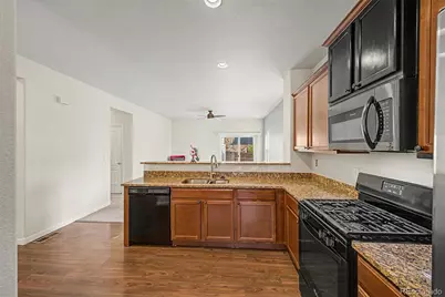 9526 Dexter Lane, Thornton, CO 80229 - Photo 6