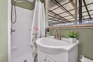 6116 S Valleyview St, Littleton, CO 80120 - Photo 14