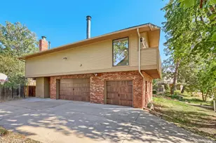 3880 S Willow Way, Denver, CO 80237 - Photo 2