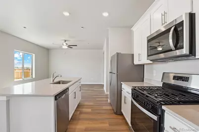 48160 Shetland Drive, Bennett, CO 80102 - Photo 8
