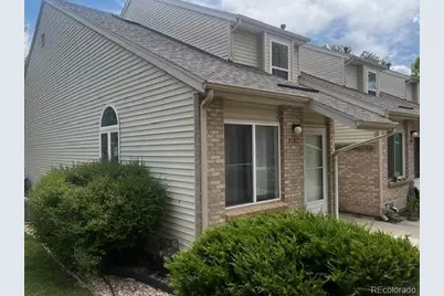 2142 Meadow Court, Longmont, CO 80501 - Photo 2
