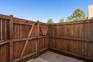 2835 S Monaco Parkway, Denver, CO 80222 - Photo 18