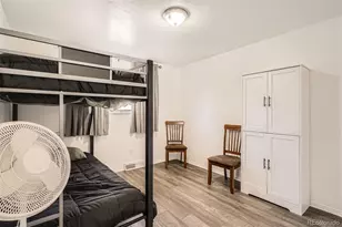 1165 S Fairplay Cir, Aurora, CO 80012 - Photo 20