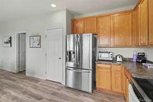 87 Peabody St, Castle Rock, CO 80104 - Photo 2