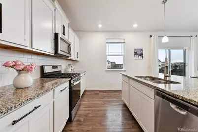 129 S Waterloo Street, Aurora, CO 80018 - Photo 4