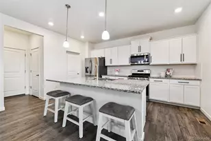 129 S Waterloo St, Aurora, CO 80018 - Photo 2