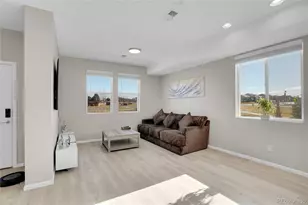 6419 N Dunkirk St, Denver, CO 80249 - Photo 8