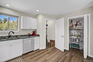 207 Overland Cir, Jefferson, CO 80456 - Photo 32