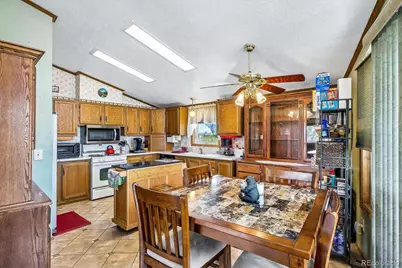 781 S Biloxi Street, Aurora, CO 80018 - Photo 6
