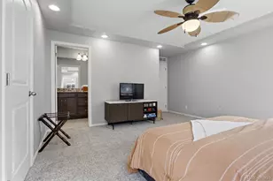 19037 Randolph Pl, Denver, CO 80249 - Photo 20