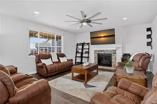 7242 S Old Hammer Ct, Aurora, CO 80016 - Photo 16