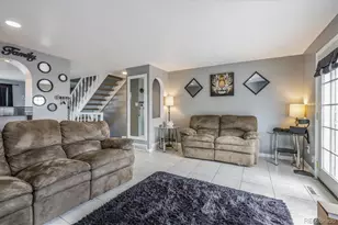 13937 E Bails Pl, Aurora, CO 80012 - Photo 8