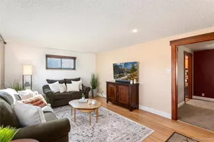 525 Elmira St, Aurora, CO 80010 - Photo 6