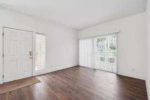 3855 Canyon Ranch Road, Highlands Ranch, CO 80126 - Photo 2