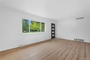587 Ursula St, Aurora, CO 80011 - Photo 6