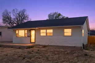 2021 Lynwood Ln, Pueblo, CO 81005 - Photo 2