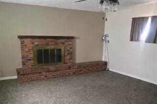 2021 Lynwood Ln, Pueblo, CO 81005 - Photo 6