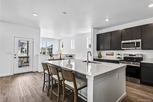 1949 S Fultondale Wy, Aurora, CO 80018 - Photo 14