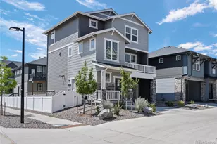 1949 S Fultondale Wy, Aurora, CO 80018 - Photo 2