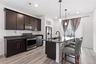 21845 E 44th Pl, Aurora, CO 80019 - Photo 4