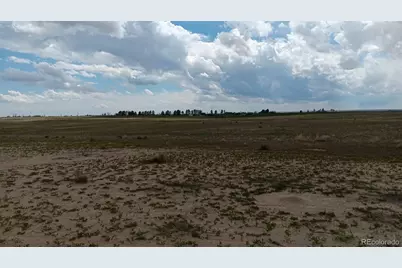 8 Timberlake Court, Byers, CO 80103 - Photo 2